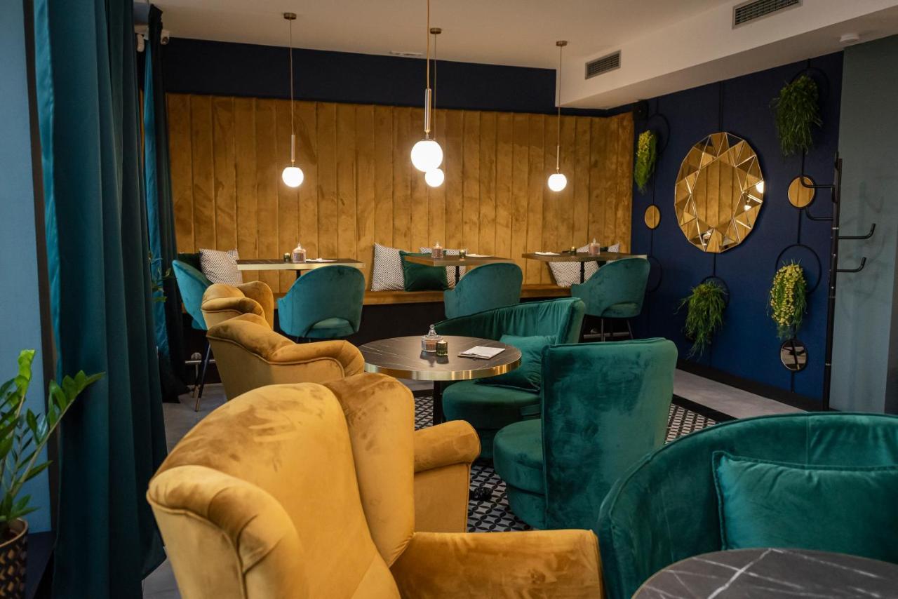 Hotel Alfa Giraltovce Dış mekan fotoğraf