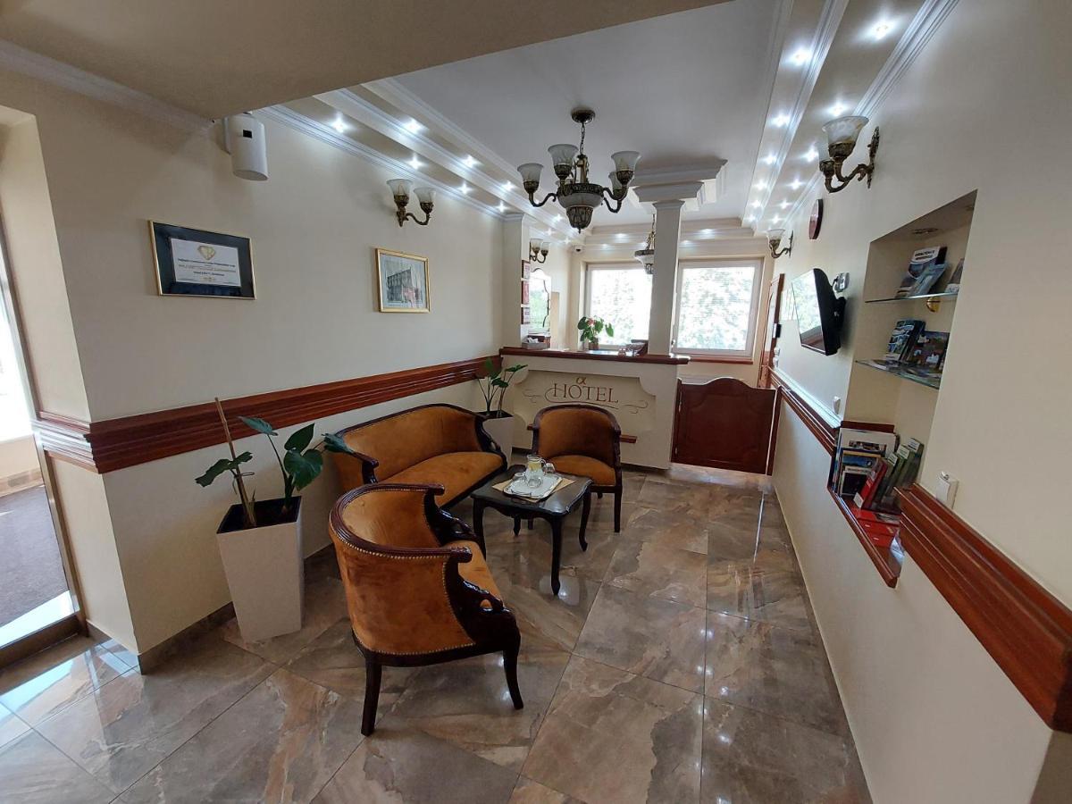 Hotel Alfa Giraltovce Dış mekan fotoğraf
