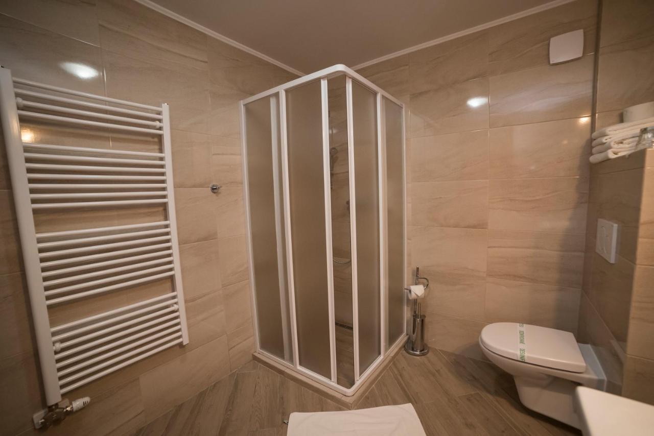 Hotel Alfa Giraltovce Dış mekan fotoğraf